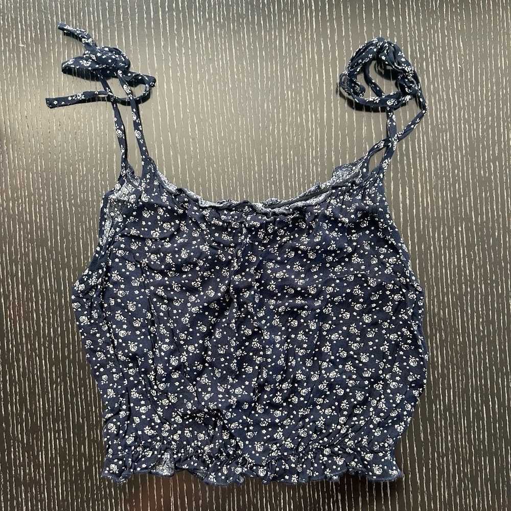 Brandy Melville Top